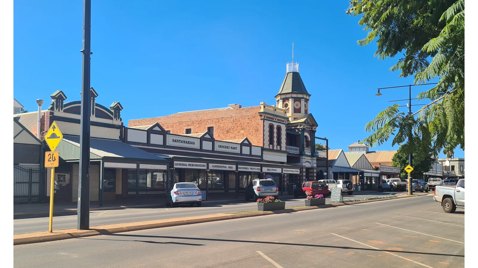 Local contributors in Kalgoorlie-Boulder, Western Australia